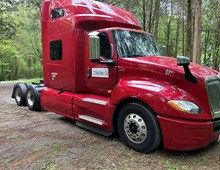 2018 International LT625